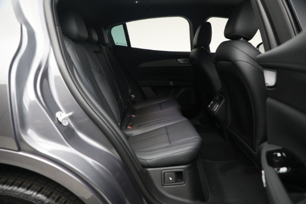 New 2023 Maserati Grecale GT for sale $68,995 at Maserati of Greenwich in Greenwich CT 06830 17