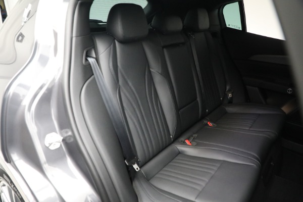 New 2023 Maserati Grecale GT for sale $68,995 at Maserati of Greenwich in Greenwich CT 06830 19