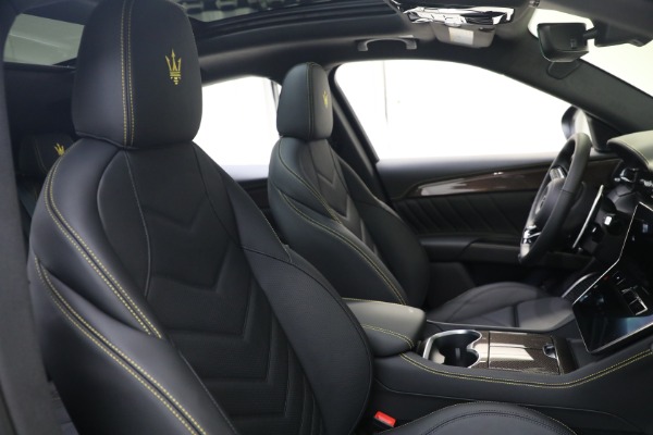 New 2023 Maserati Grecale Modena for sale $92,895 at Maserati of Greenwich in Greenwich CT 06830 19