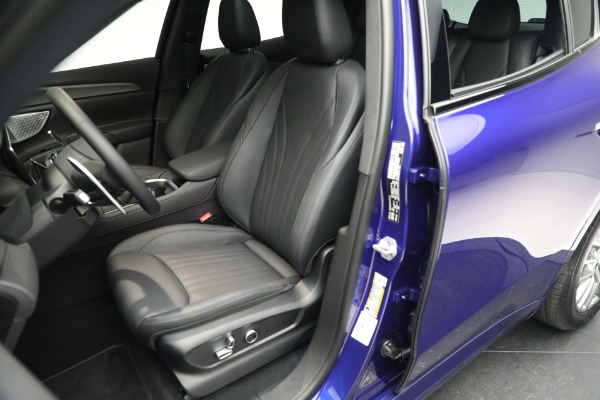 New 2023 Maserati Grecale GT for sale $72,095 at Maserati of Greenwich in Greenwich CT 06830 16