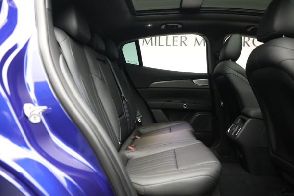 New 2023 Maserati Grecale GT for sale $72,095 at Maserati of Greenwich in Greenwich CT 06830 21