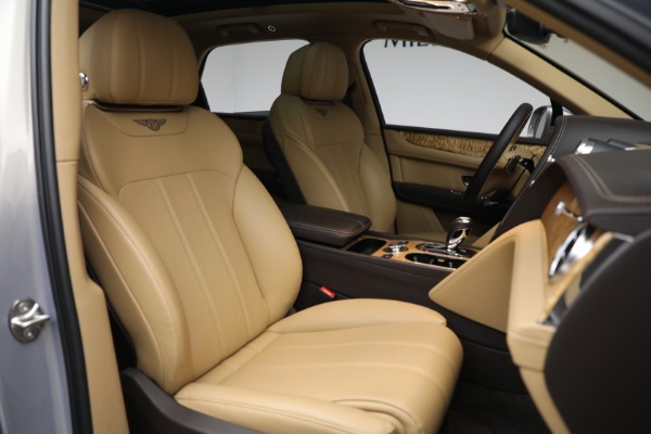 Used 2020 Bentley Bentayga V8 for sale Call for price at Maserati of Greenwich in Greenwich CT 06830 25