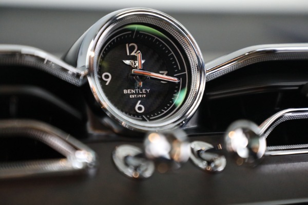 New 2023 Bentley Bentayga EWB V8 for sale Sold at Maserati of Greenwich in Greenwich CT 06830 21