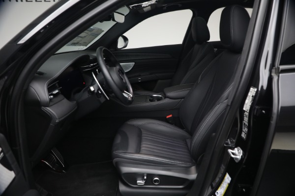 Used 2023 Maserati Grecale GT for sale $40,900 at Maserati of Greenwich in Greenwich CT 06830 13
