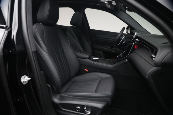 Used 2023 Maserati Grecale GT for sale $40,900 at Maserati of Greenwich in Greenwich CT 06830 14