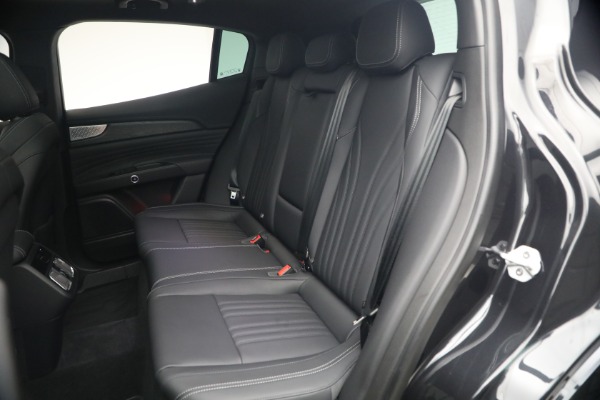 Used 2023 Maserati Grecale GT for sale $40,900 at Maserati of Greenwich in Greenwich CT 06830 17