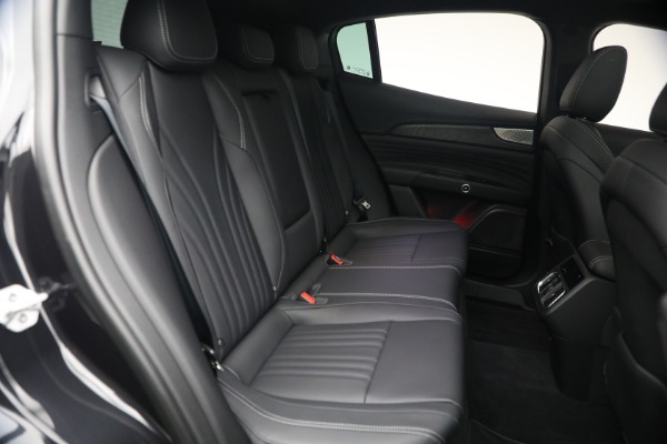 Used 2023 Maserati Grecale GT for sale $40,900 at Maserati of Greenwich in Greenwich CT 06830 20