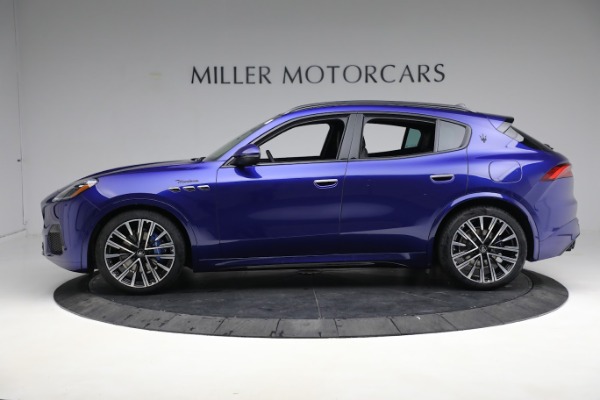 New 2023 Maserati Grecale Modena for sale $76,900 at Maserati of Greenwich in Greenwich CT 06830 3
