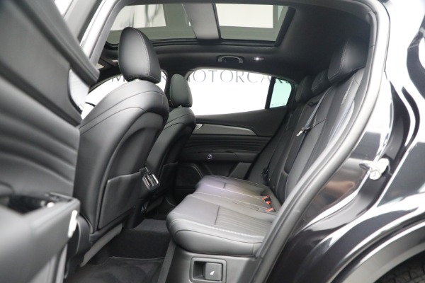 New 2023 Maserati Grecale GT for sale $73,797 at Maserati of Greenwich in Greenwich CT 06830 16