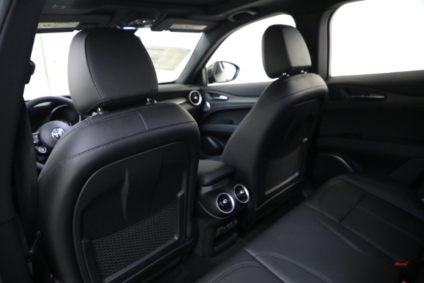 New 2023 Alfa Romeo Stelvio Ti for sale $60,550 at Maserati of Greenwich in Greenwich CT 06830 20