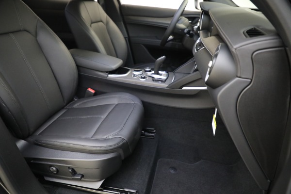 New 2023 Alfa Romeo Stelvio Ti for sale $60,550 at Maserati of Greenwich in Greenwich CT 06830 23