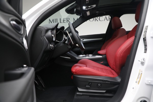 New 2023 Alfa Romeo Stelvio Veloce for sale Call for price at Maserati of Greenwich in Greenwich CT 06830 14