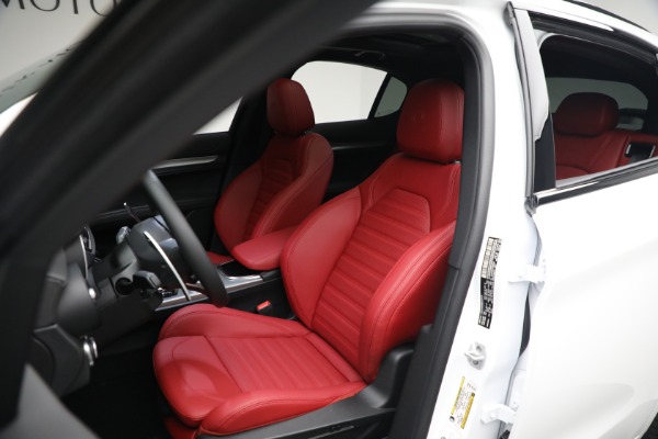 New 2023 Alfa Romeo Stelvio Veloce for sale Call for price at Maserati of Greenwich in Greenwich CT 06830 15