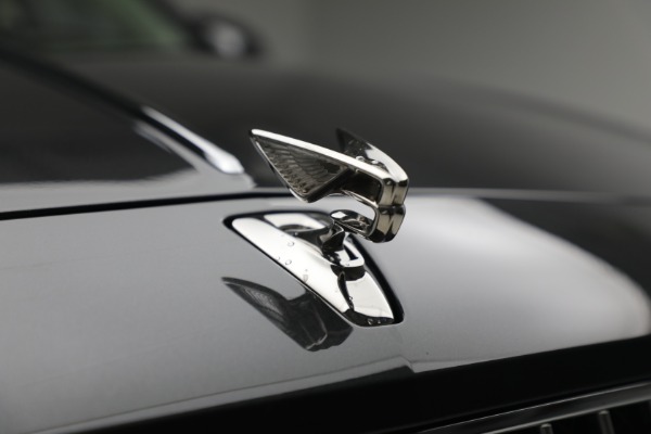 Used 2022 Bentley Flying Spur W12 for sale $249,900 at Maserati of Greenwich in Greenwich CT 06830 16