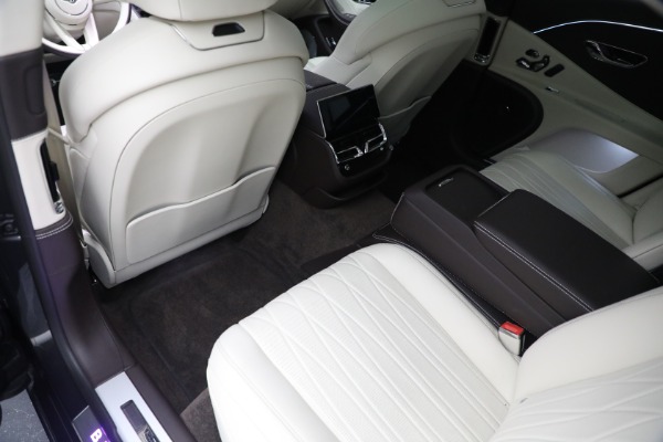 Used 2022 Bentley Flying Spur W12 for sale $249,900 at Maserati of Greenwich in Greenwich CT 06830 24