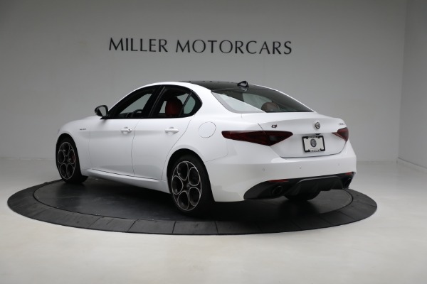 New 2023 Alfa Romeo Giulia Veloce for sale Sold at Maserati of Greenwich in Greenwich CT 06830 5