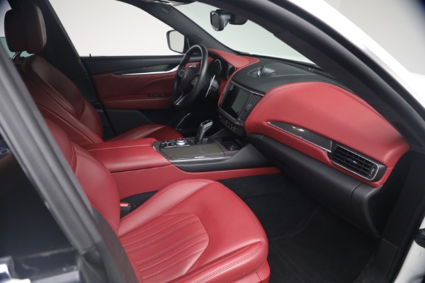 Used 2023 Maserati Levante GT for sale $42,900 at Maserati of Greenwich in Greenwich CT 06830 16