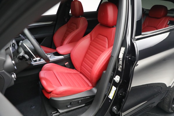New 2023 Alfa Romeo Stelvio Veloce for sale $57,350 at Maserati of Greenwich in Greenwich CT 06830 15