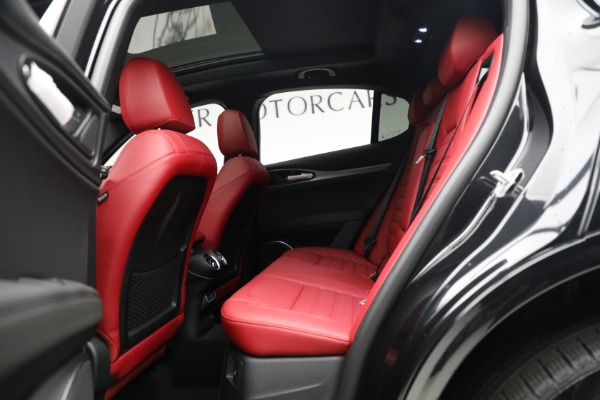 New 2023 Alfa Romeo Stelvio Veloce for sale $57,350 at Maserati of Greenwich in Greenwich CT 06830 18