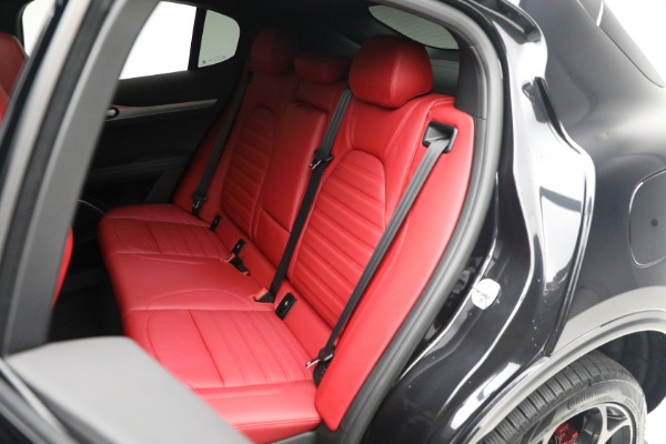 New 2023 Alfa Romeo Stelvio Veloce for sale $57,350 at Maserati of Greenwich in Greenwich CT 06830 19