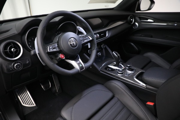 New 2023 Alfa Romeo Stelvio Quadrifoglio for sale $86,670 at Maserati of Greenwich in Greenwich CT 06830 13