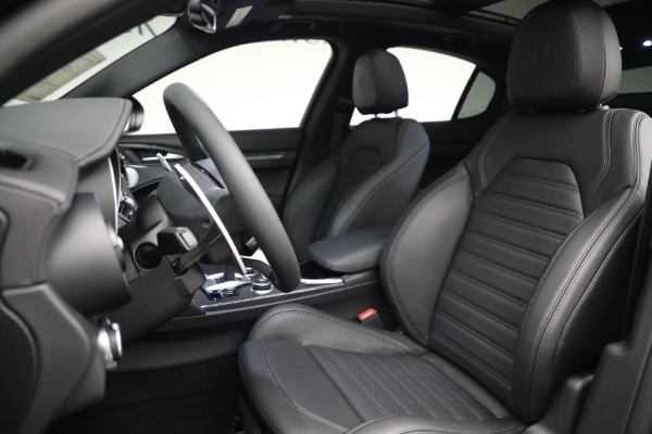 New 2023 Alfa Romeo Stelvio Quadrifoglio for sale $86,670 at Maserati of Greenwich in Greenwich CT 06830 15