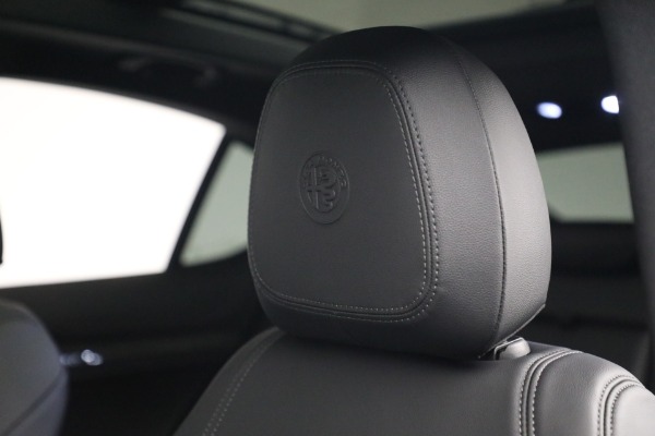 New 2023 Alfa Romeo Stelvio Quadrifoglio for sale $86,670 at Maserati of Greenwich in Greenwich CT 06830 24