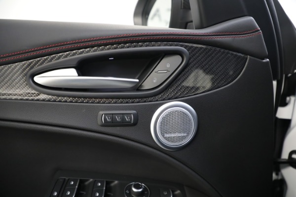 New 2023 Alfa Romeo Stelvio Estrema for sale Call for price at Maserati of Greenwich in Greenwich CT 06830 26
