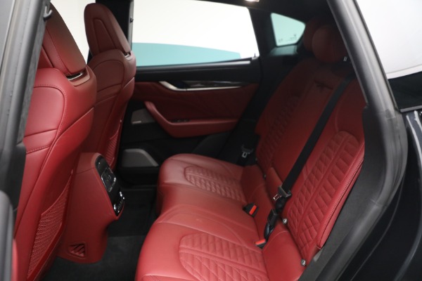 Used 2021 Maserati Levante Trofeo for sale $109,900 at Maserati of Greenwich in Greenwich CT 06830 27