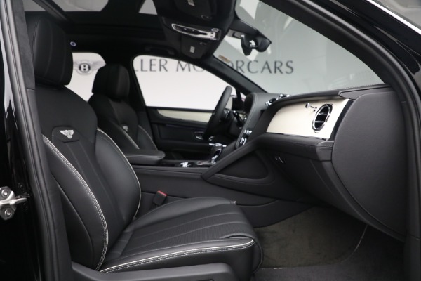 New 2023 Bentley Bentayga V8 for sale $238,470 at Maserati of Greenwich in Greenwich CT 06830 27