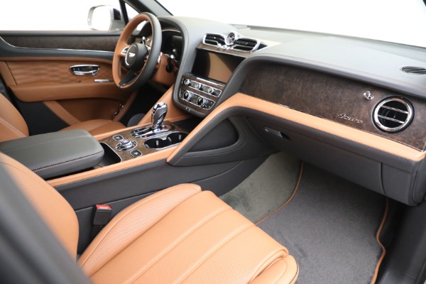 New 2023 Bentley Bentayga EWB Azure V8 for sale $274,655 at Maserati of Greenwich in Greenwich CT 06830 27