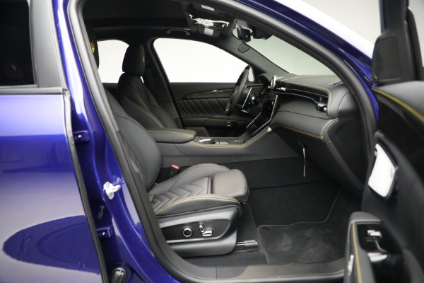 New 2023 Maserati Grecale Modena for sale $90,495 at Maserati of Greenwich in Greenwich CT 06830 16
