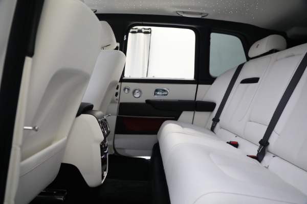 New 2023 Rolls-Royce Cullinan for sale $418,575 at Maserati of Greenwich in Greenwich CT 06830 17