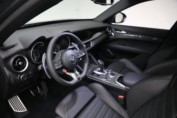 New 2023 Alfa Romeo Stelvio Quadrifoglio for sale $85,920 at Maserati of Greenwich in Greenwich CT 06830 17
