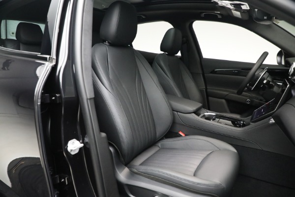 New 2023 Maserati Grecale Modena for sale $78,197 at Maserati of Greenwich in Greenwich CT 06830 17