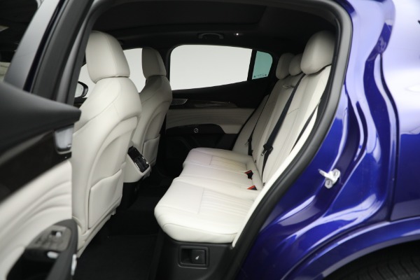 New 2023 Maserati Grecale Modena for sale $86,697 at Maserati of Greenwich in Greenwich CT 06830 16