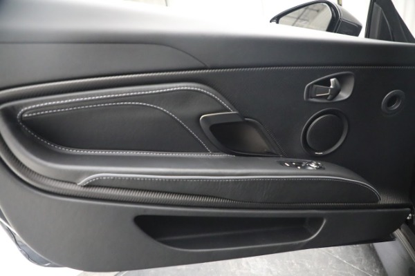 Used 2021 Aston Martin DBS Superleggera for sale $299,900 at Maserati of Greenwich in Greenwich CT 06830 21
