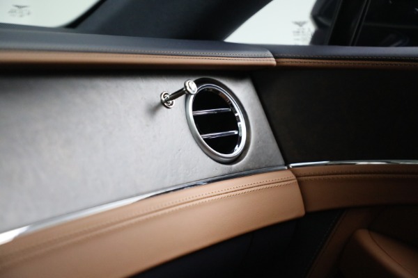 Used 2023 Bentley Continental GT V8 for sale $184,900 at Maserati of Greenwich in Greenwich CT 06830 24