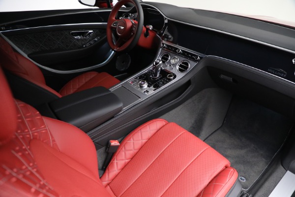 Used 2022 Bentley Continental Mulliner for sale $269,800 at Maserati of Greenwich in Greenwich CT 06830 27