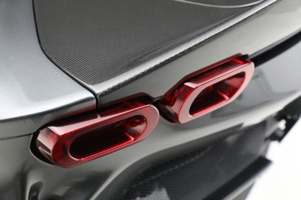 Used 2022 Ferrari SF90 Stradale for sale $709,900 at Maserati of Greenwich in Greenwich CT 06830 27