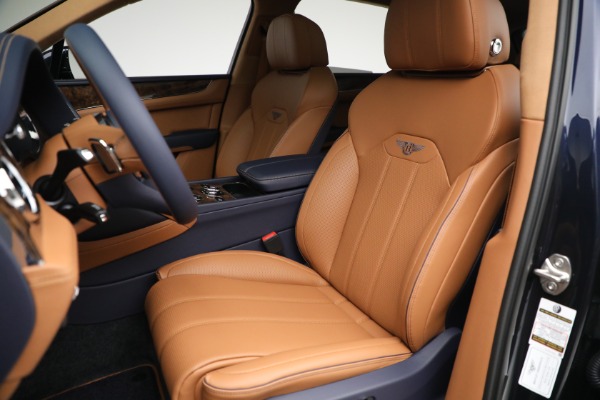 New 2023 Bentley Bentayga V8 for sale $233,825 at Maserati of Greenwich in Greenwich CT 06830 22