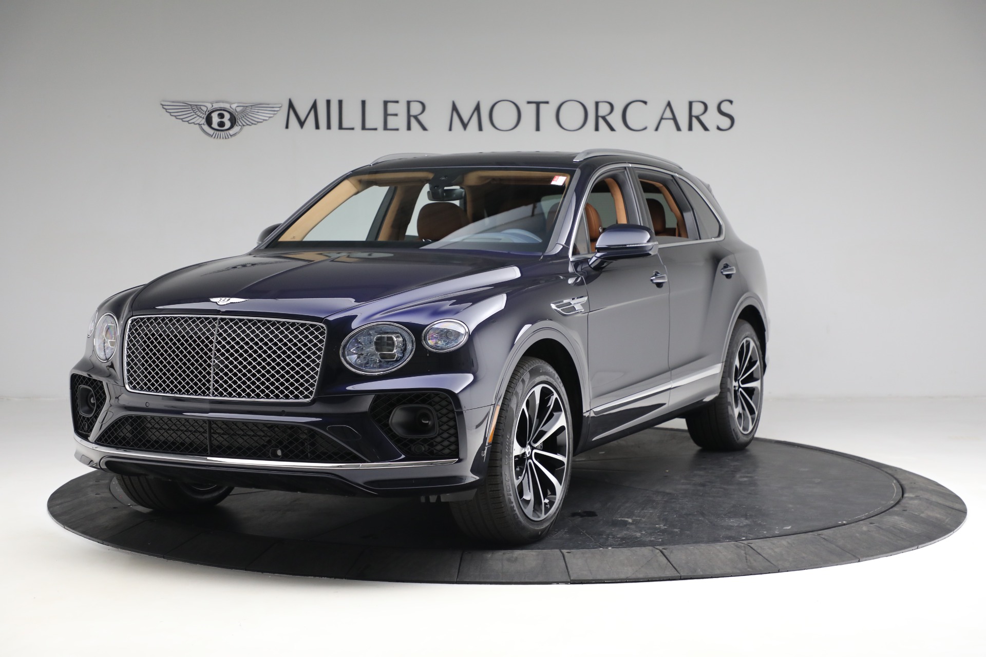 New 2023 Bentley Bentayga V8 for sale Sold at Maserati of Greenwich in Greenwich CT 06830 1