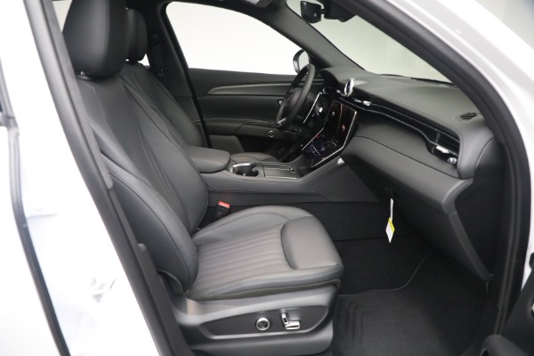 New 2023 Maserati Grecale GT for sale $71,497 at Maserati of Greenwich in Greenwich CT 06830 17