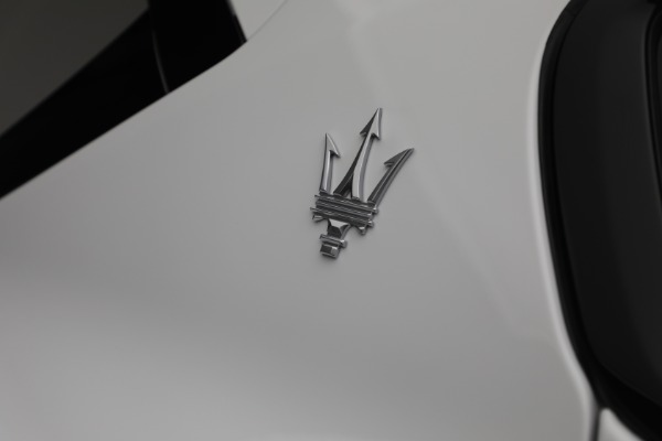 New 2023 Maserati Grecale GT for sale $71,497 at Maserati of Greenwich in Greenwich CT 06830 24