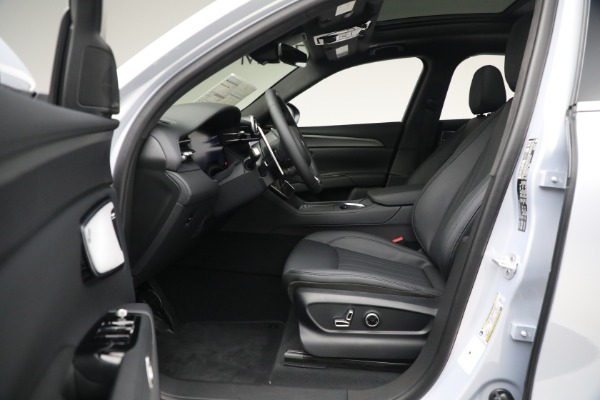 New 2023 Maserati Grecale GT for sale $70,197 at Maserati of Greenwich in Greenwich CT 06830 14