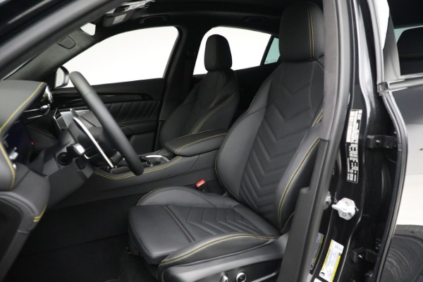 New 2023 Maserati Grecale Modena for sale $86,457 at Maserati of Greenwich in Greenwich CT 06830 15