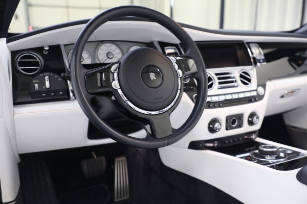 Used 2019 Rolls-Royce Dawn for sale $329,900 at Maserati of Greenwich in Greenwich CT 06830 24
