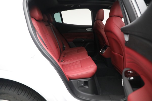 New 2023 Maserati Grecale Modena for sale $85,497 at Maserati of Greenwich in Greenwich CT 06830 20