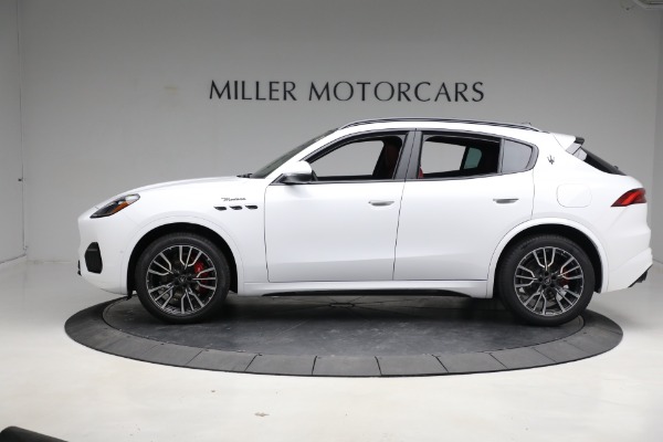 New 2023 Maserati Grecale Modena for sale $85,497 at Maserati of Greenwich in Greenwich CT 06830 3