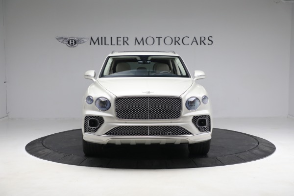 Used 2022 Bentley Bentayga V8 for sale $205,900 at Maserati of Greenwich in Greenwich CT 06830 14
